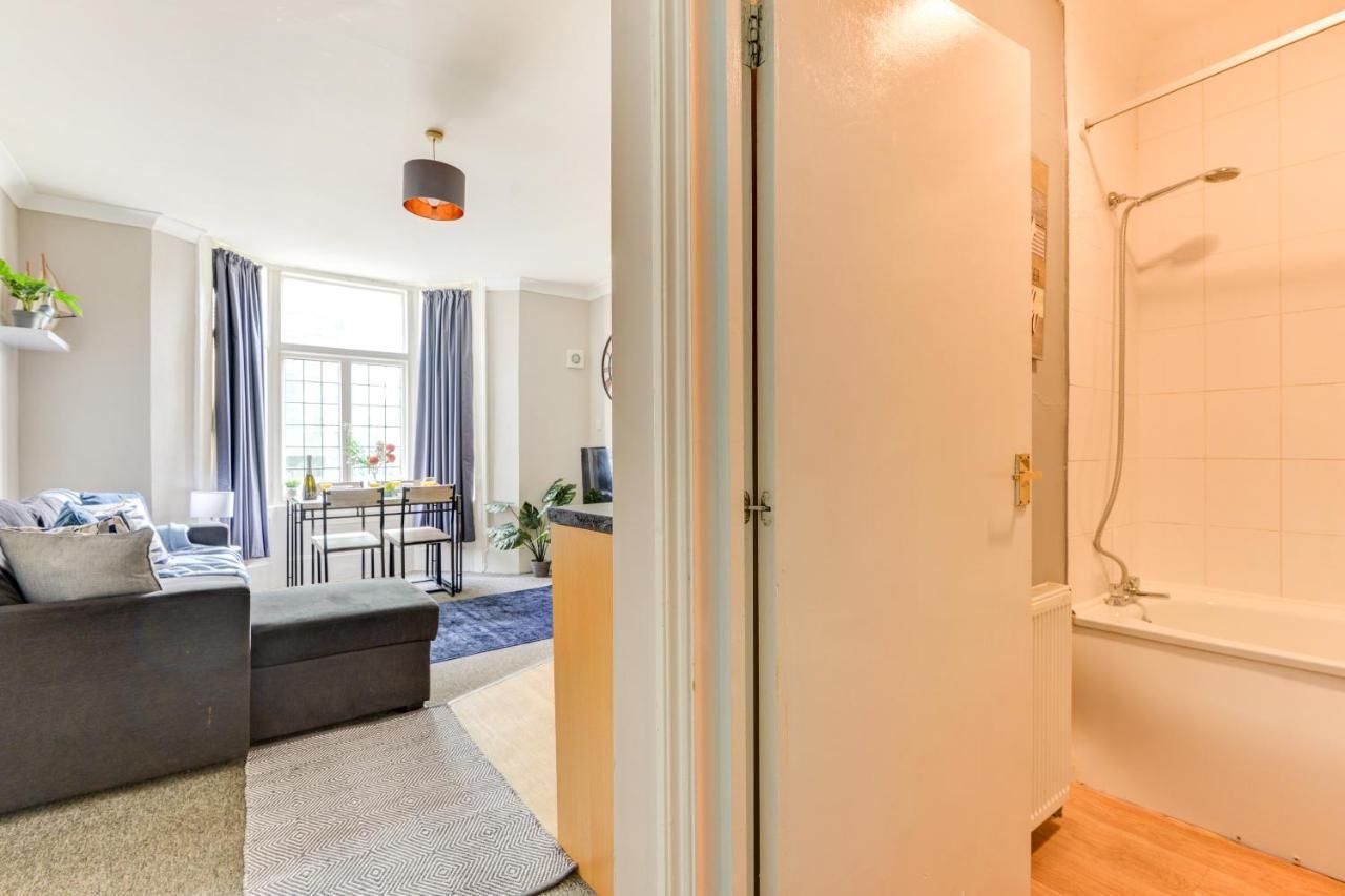 2 Bedroom Apartment - Queens Square Flat 1 Brighton Exterior photo